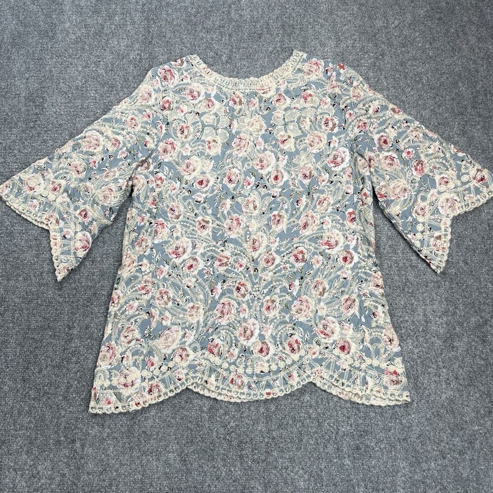 Anthropologie Solitaire Top Womens Medium Floral Embroidered Scallop Hem